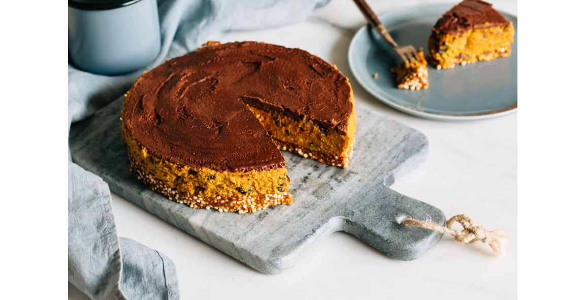 Torta basica al cocco e curcuma