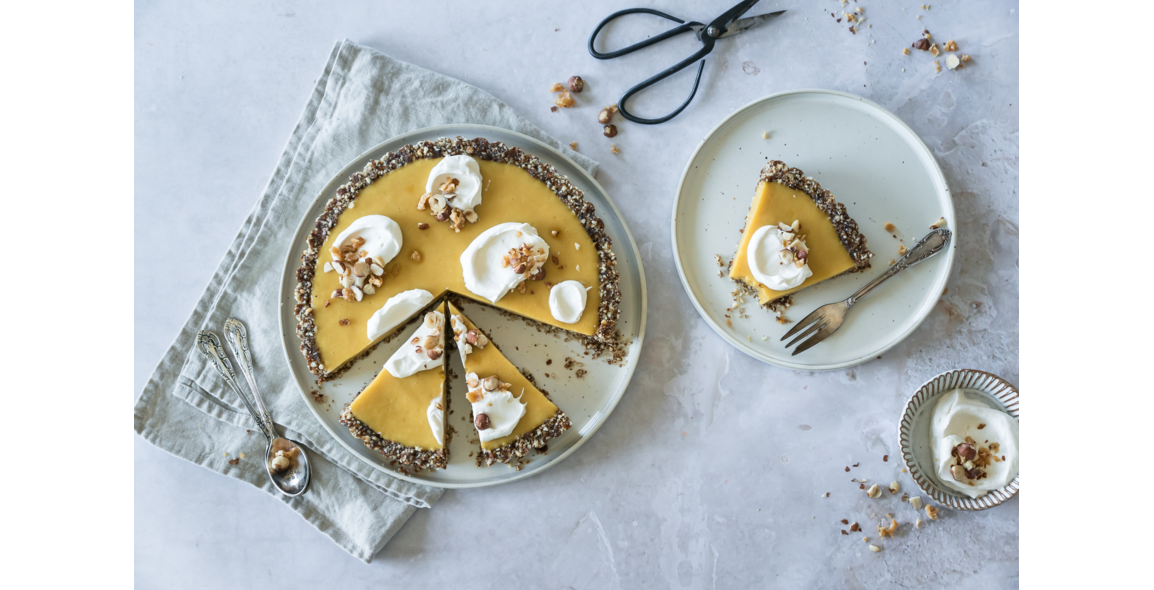 Crostata di mango e nocciole